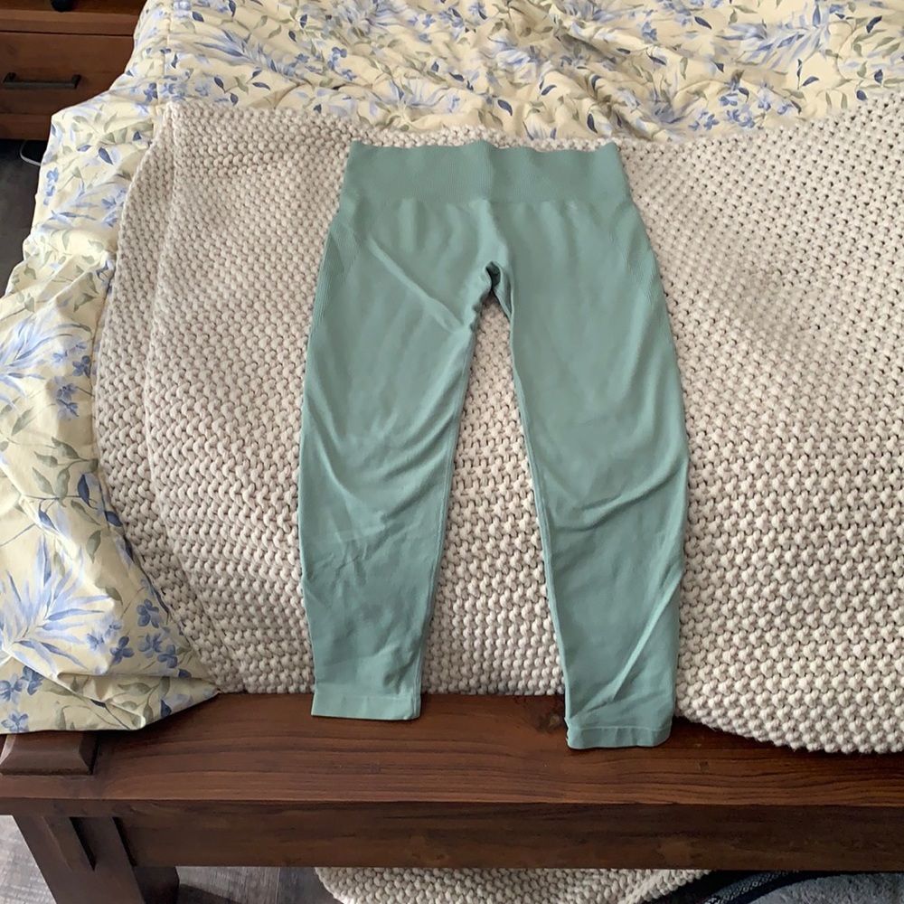 Target Joy Lab sage green leggings size medium